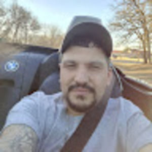 Meet your Posher, Jose